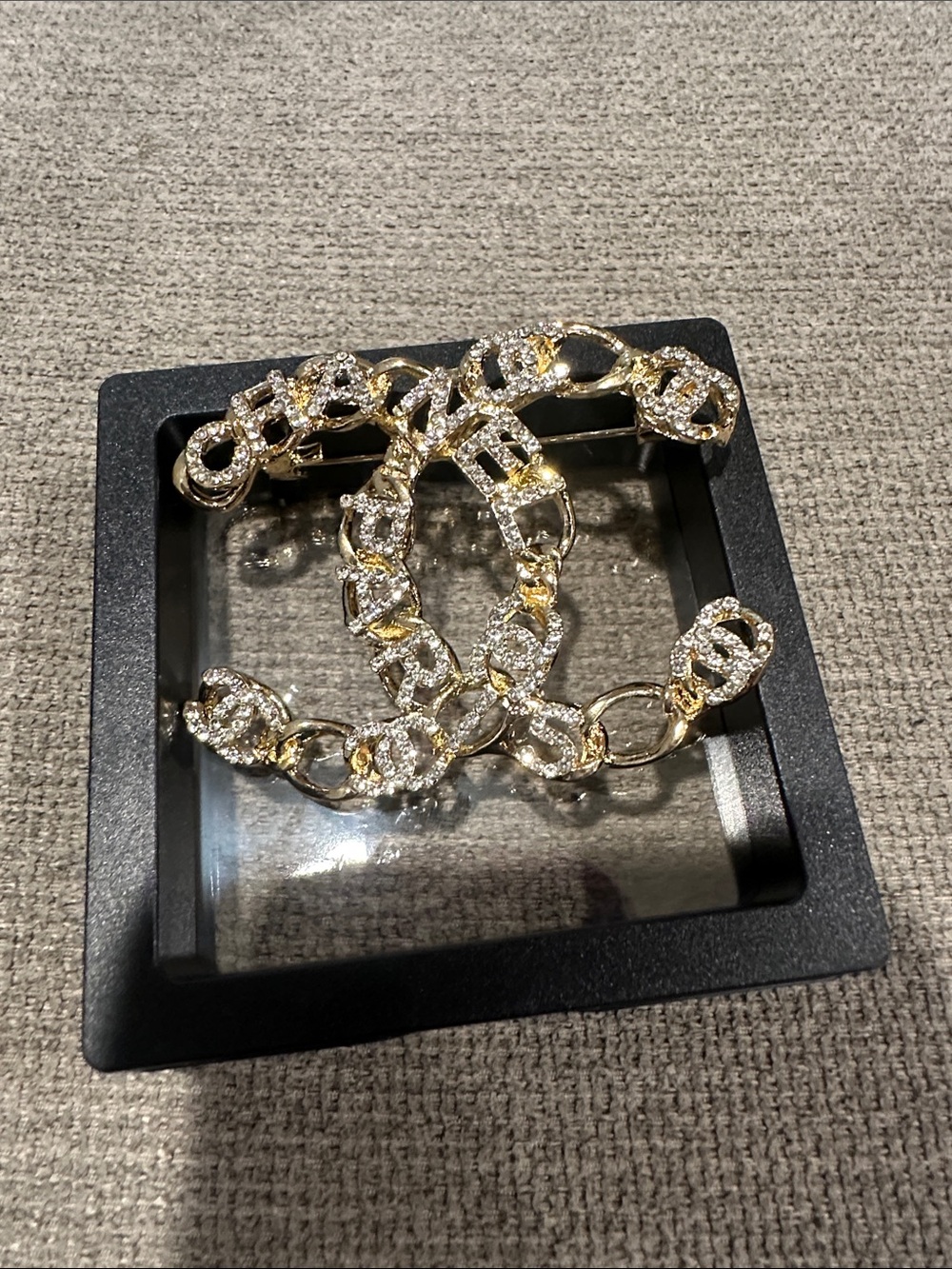 Gold Crystal brooch - Women Jewelry
